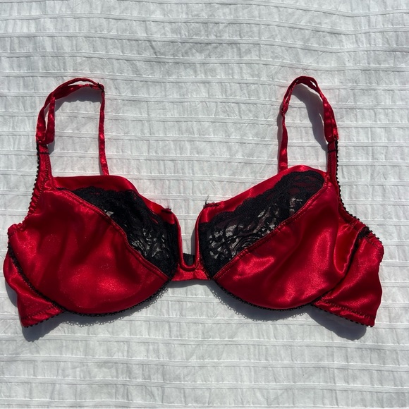 VTG Victoria's Secret Gold Label Red Satin and Black Lace Bra, 36D - Picture 1 of 10